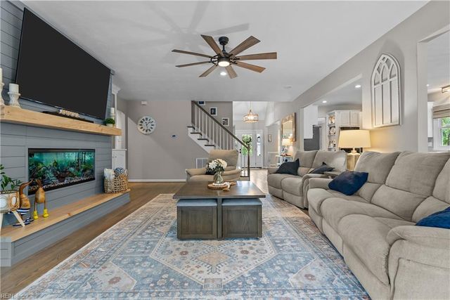2277 Lynx DR, Virginia Beach, VA 23456