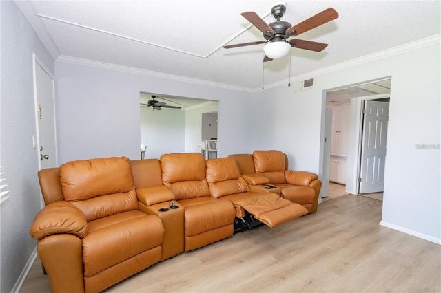 139 OYSTER BAY CIRCLE 200, Altamonte Springs, FL 32701