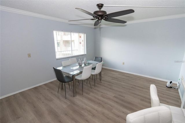 139 OYSTER BAY CIRCLE 200, Altamonte Springs, FL 32701