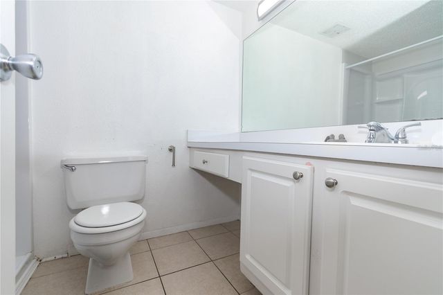 139 OYSTER BAY CIRCLE 200, Altamonte Springs, FL 32701