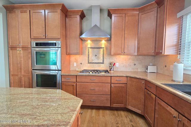 119 Camden Avenue, Lavallette, NJ 08735