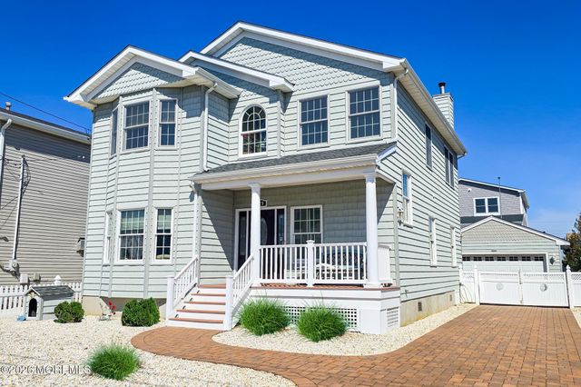 119 Camden Avenue, Lavallette, NJ 08735
