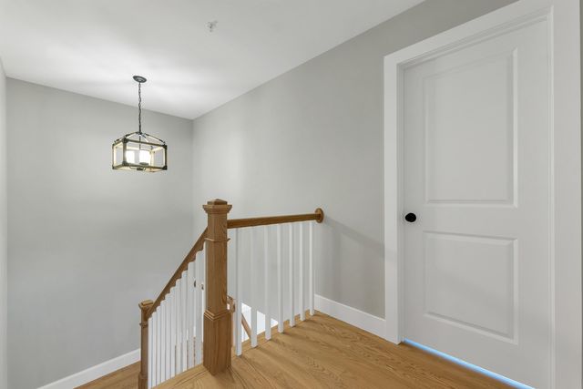 11 Robin Way 2, Chester, NH 03036