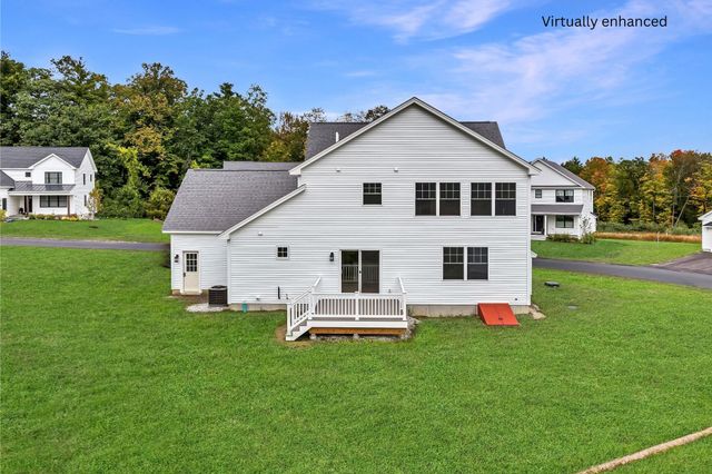11 Robin Way 2, Chester, NH 03036