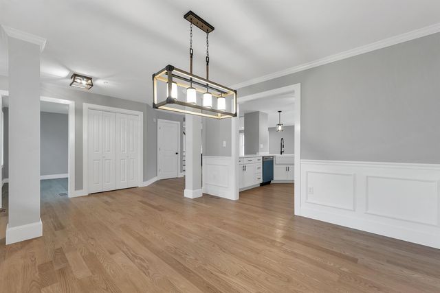 11 Robin Way 2, Chester, NH 03036