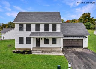 11 Robin Way 2, Chester, NH 03036