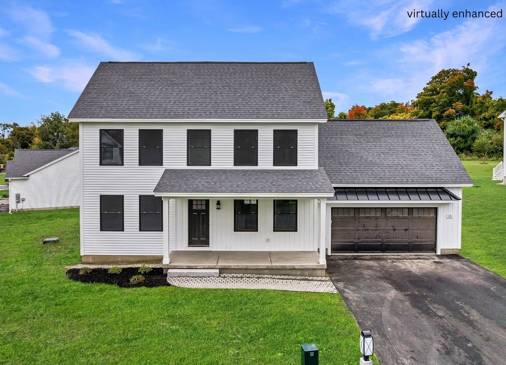11 Robin Way 2, Chester, NH 03036