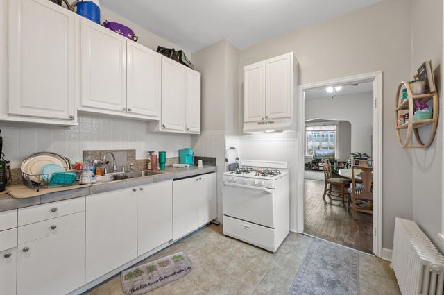 2428 11th Avenue S, Minneapolis, MN 55404