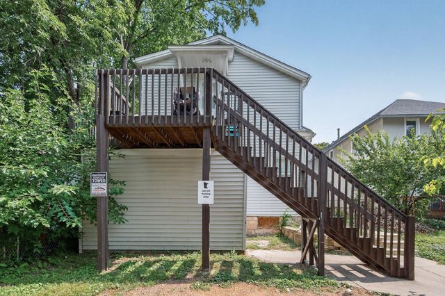 2428 11th Avenue S, Minneapolis, MN 55404