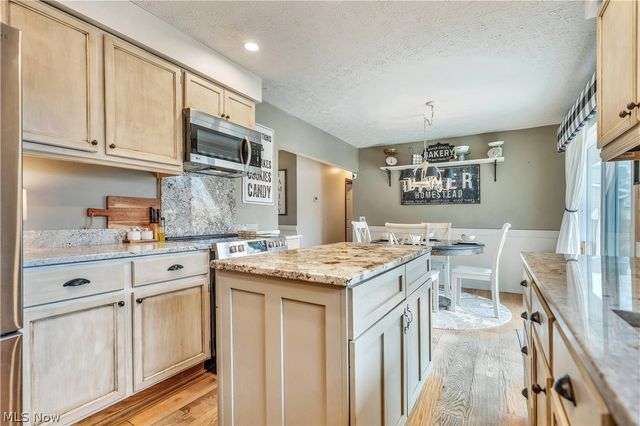 7731 Brunswick Circle NW, Massillon, OH 44646