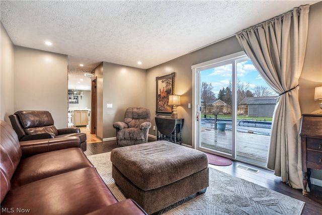 7731 Brunswick Circle NW, Massillon, OH 44646