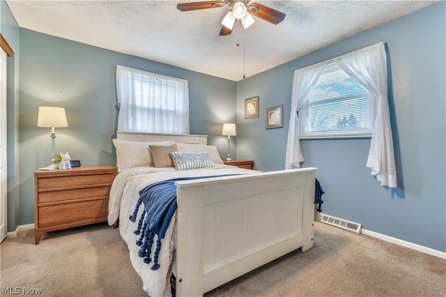 7731 Brunswick Circle NW, Massillon, OH 44646