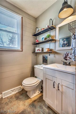 7731 Brunswick Circle NW, Massillon, OH 44646