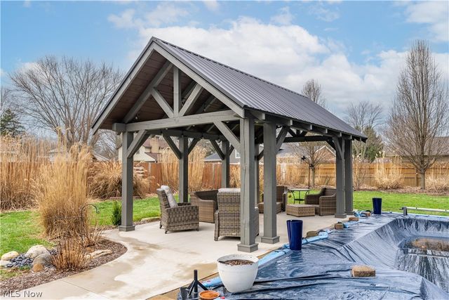 7731 Brunswick Circle NW, Massillon, OH 44646