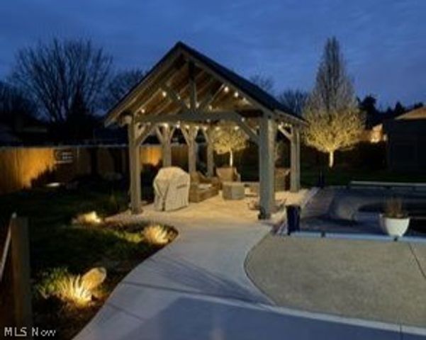 7731 Brunswick Circle NW, Massillon, OH 44646