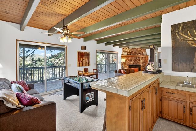 26633 Thunderbird, Lake Arrowhead, CA 92352