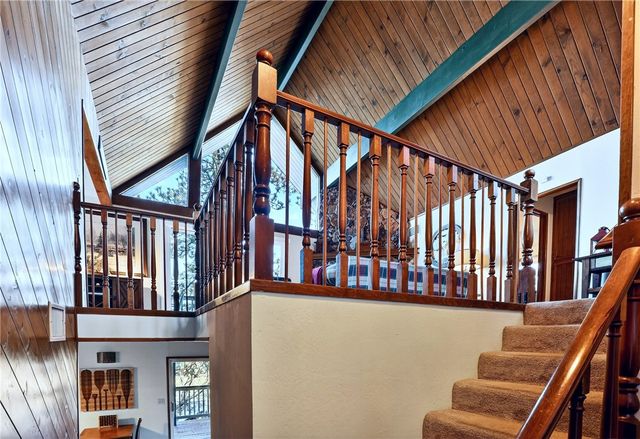 26633 Thunderbird, Lake Arrowhead, CA 92352