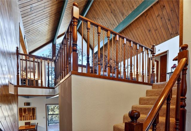 26633 Thunderbird, Lake Arrowhead, CA 92352