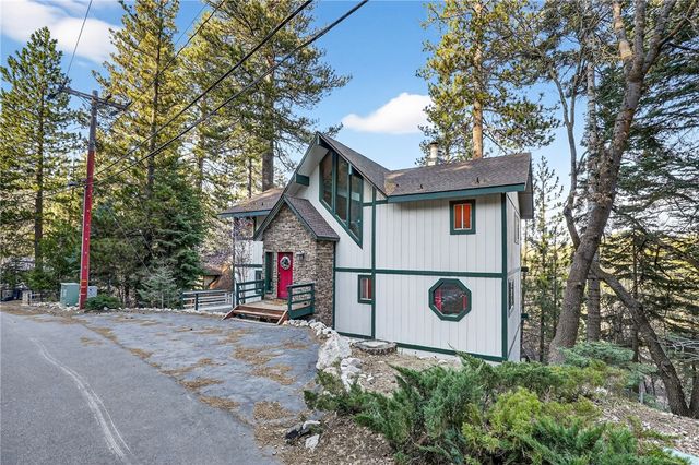 26633 Thunderbird, Lake Arrowhead, CA 92352