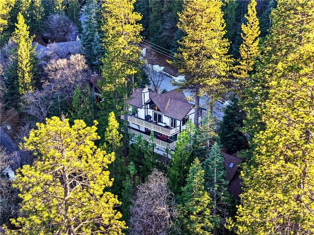 26633 Thunderbird, Lake Arrowhead, CA 92352