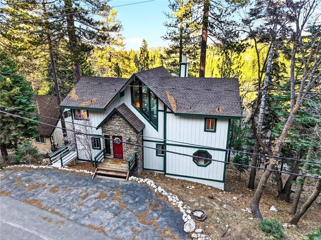 26633 Thunderbird, Lake Arrowhead, CA 92352