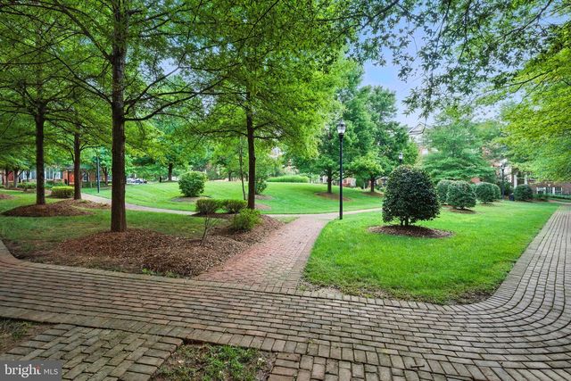 8015 RESERVE WAY, Vienna, VA 22182