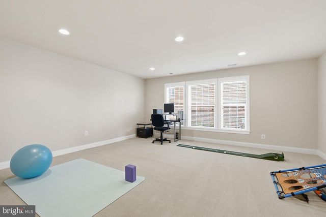 8015 RESERVE WAY, Vienna, VA 22182