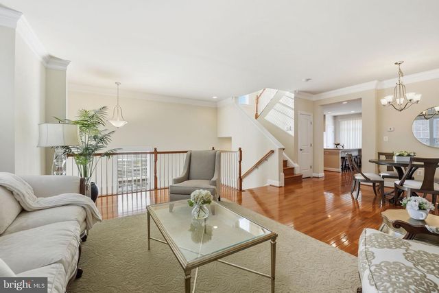 8015 RESERVE WAY, Vienna, VA 22182