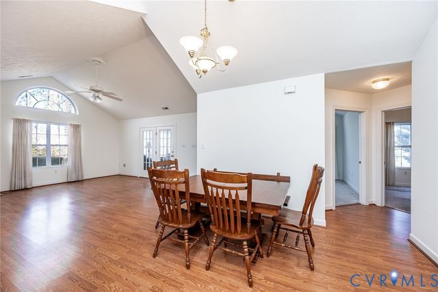 1502 Patriot Cir, Glen Allen, VA 23059