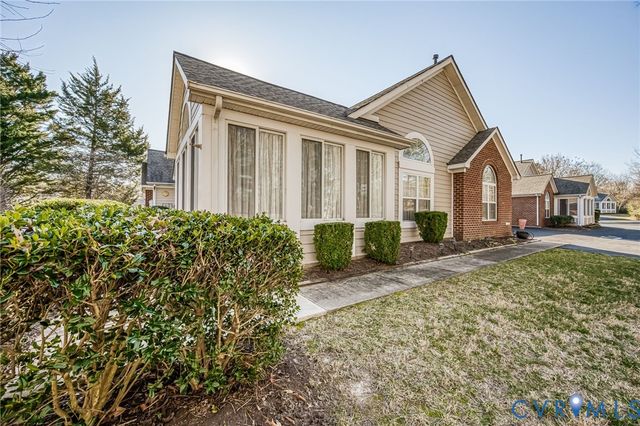 1502 Patriot Cir, Glen Allen, VA 23059