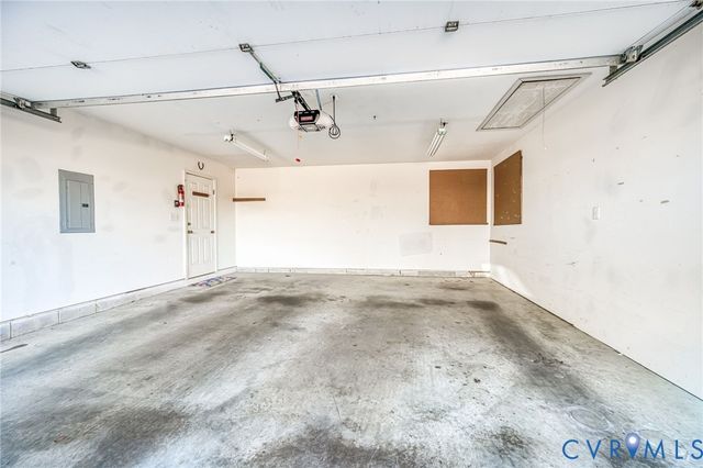 1502 Patriot Cir, Glen Allen, VA 23059