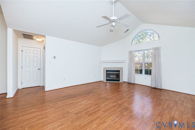 1502 Patriot Cir, Glen Allen, VA 23059