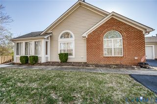 1502 Patriot Cir, Glen Allen, VA 23059