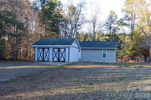 138 Pacific Drive, Statesville, NC 28677