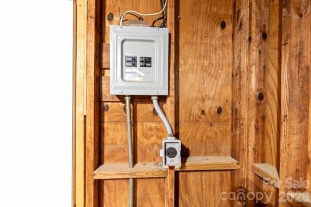 138 Pacific Drive, Statesville, NC 28677