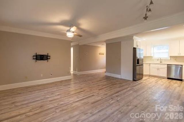 138 Pacific Drive, Statesville, NC 28677