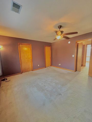 188 Summertree Drive, Chesterton, IN 46304