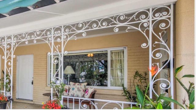 1761 SIESTA DRIVE, Sarasota, FL 34239