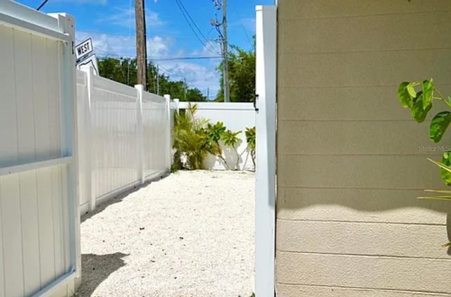 1761 SIESTA DRIVE, Sarasota, FL 34239