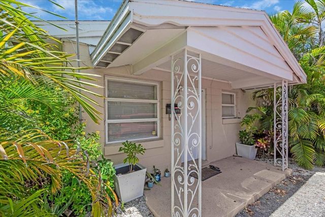 1761 SIESTA DRIVE, Sarasota, FL 34239