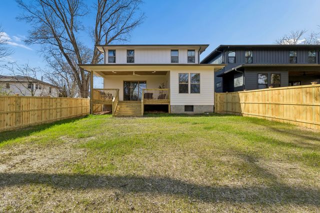 574 Watsonwood Dr, Nashville, TN 37211