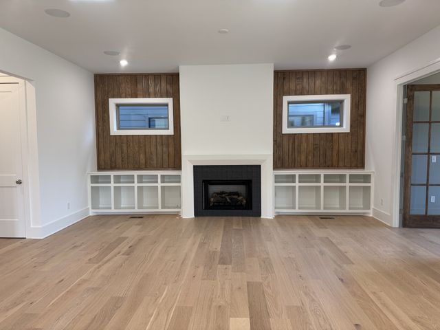 574 Watsonwood Dr, Nashville, TN 37211