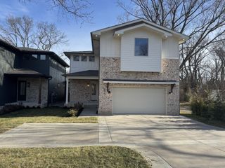 574 Watsonwood Dr, Nashville, TN 37211