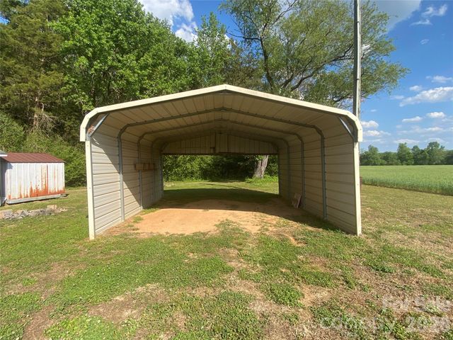 2930 Old Camden Road, Monroe, NC 28110