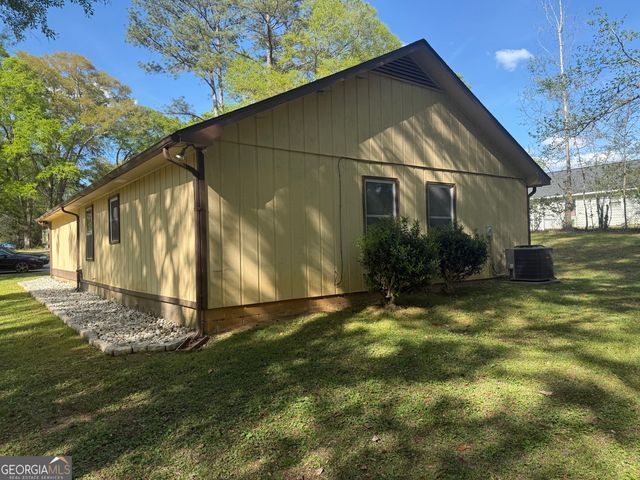 245 Teaver Road, Lagrange, GA 30240