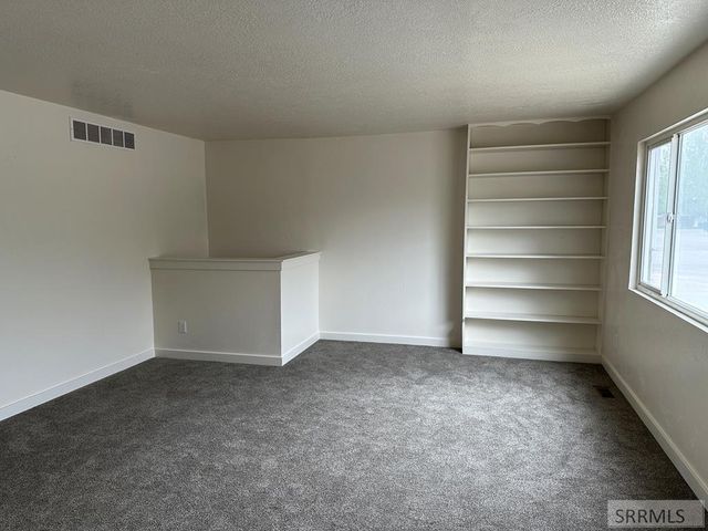 3975 Henderson Lane, Pocatello, ID 83201