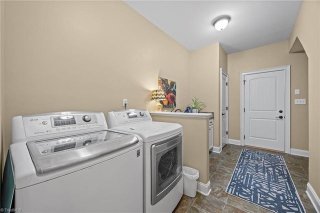 4921 Folkstone Court, Pfafftown, NC 27040