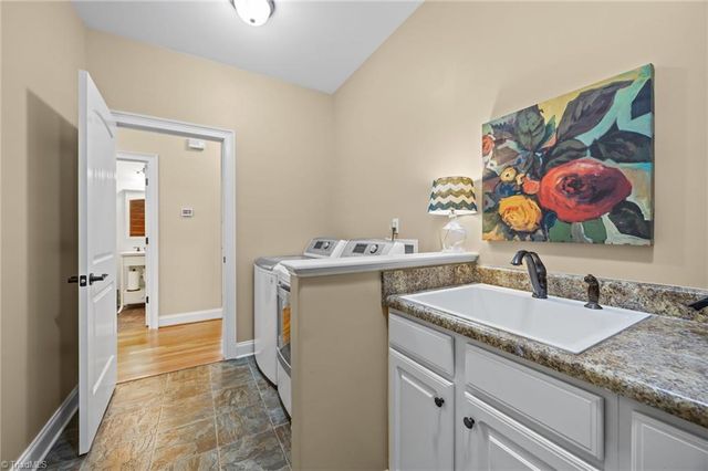 4921 Folkstone Court, Pfafftown, NC 27040