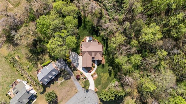 4921 Folkstone Court, Pfafftown, NC 27040