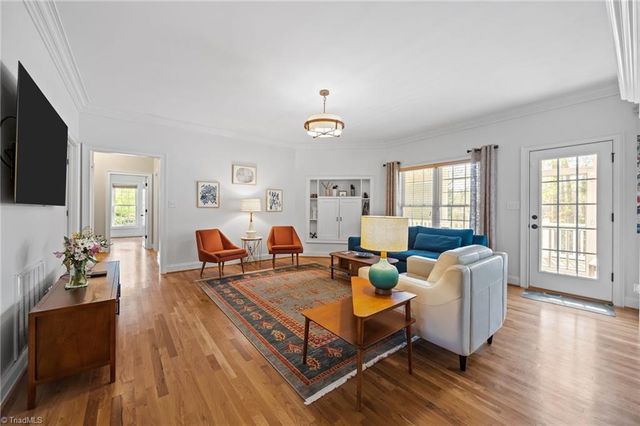 4921 Folkstone Court, Pfafftown, NC 27040